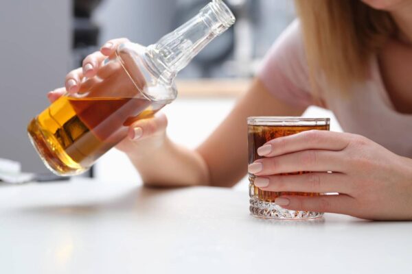 Bezpieczna dawka alkoholu dla wątroby: przewodnik eksperta